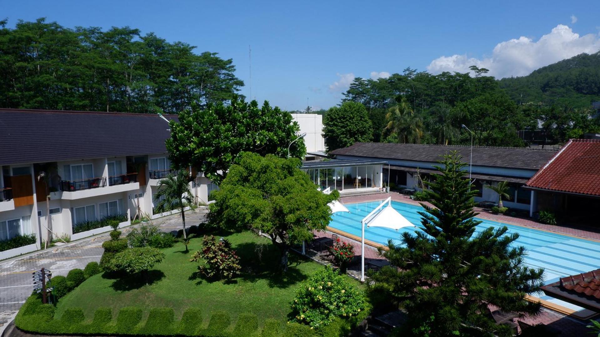 Front One Resort Magelang Dış mekan fotoğraf